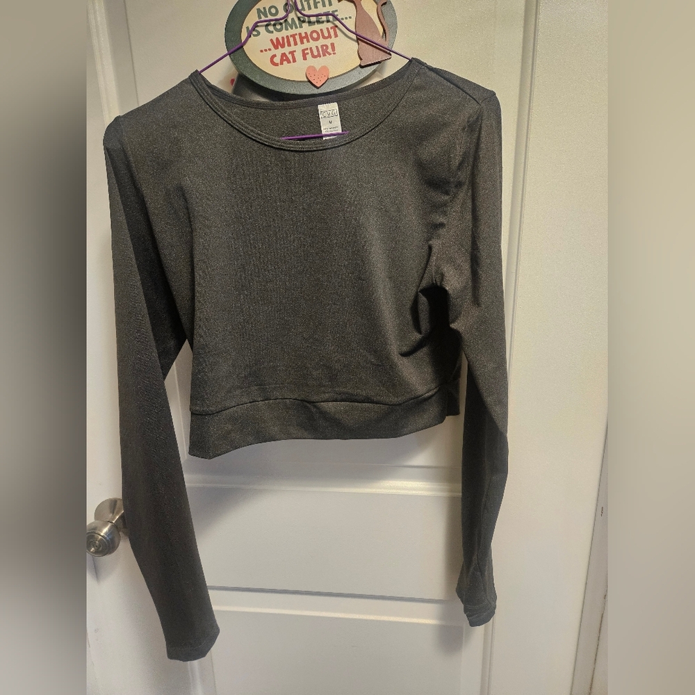 CVG Constantly Varied Gear Crop Top M Fitness Exercise Empowerment Martial Arts